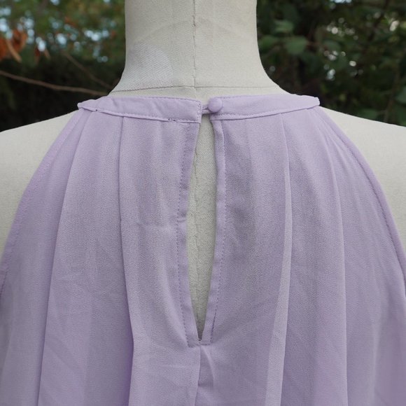 Lavender high-neck Flowy crop top - Picture 6 of 6